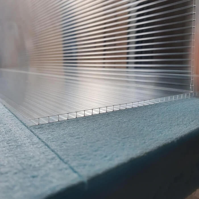 4mm Clear Polycarbonate Greenhouse Roofing Replacement Sheet (W:61cm x L:122cm)