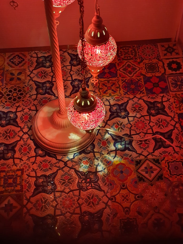 5 Globe Red Turkish Tiffany Mosaic Floor Lamp LED Light From £100 - Decoridea.co.uk