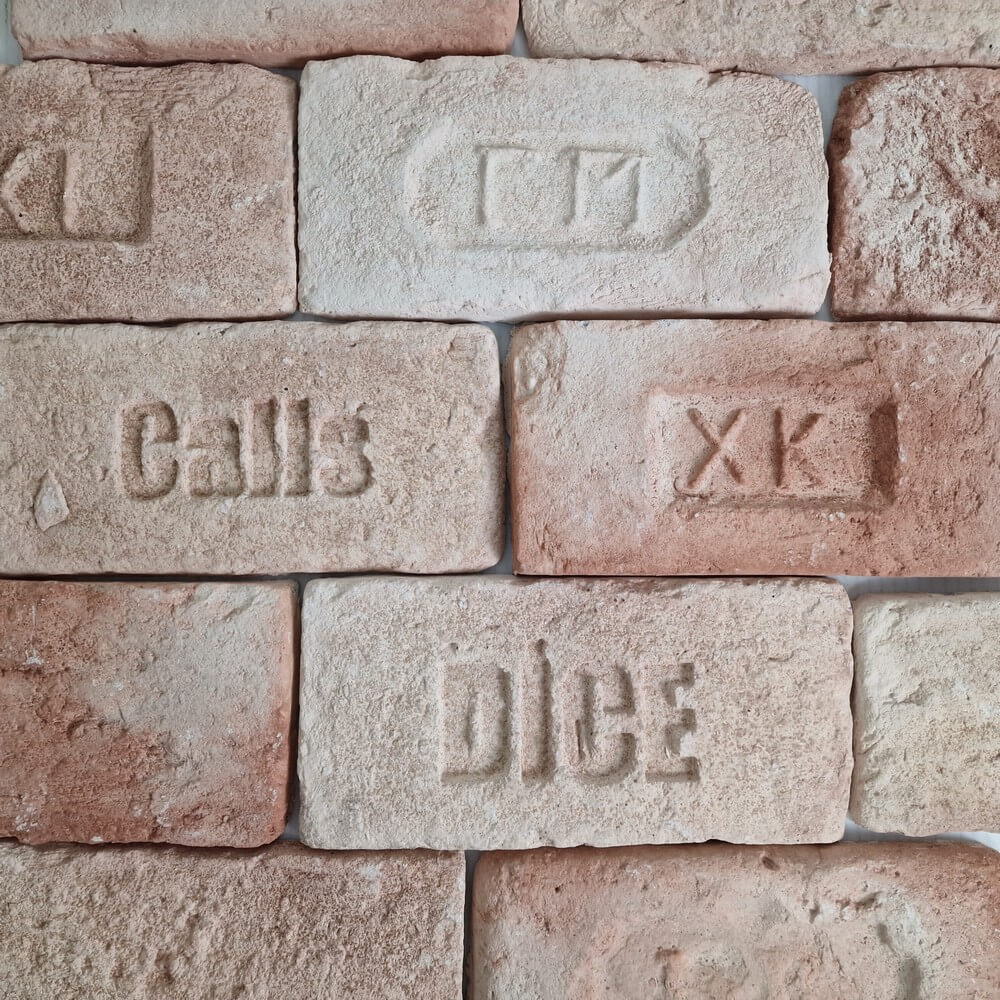 Antique Red Sand Reclaimed Effect Multi Brick Slips