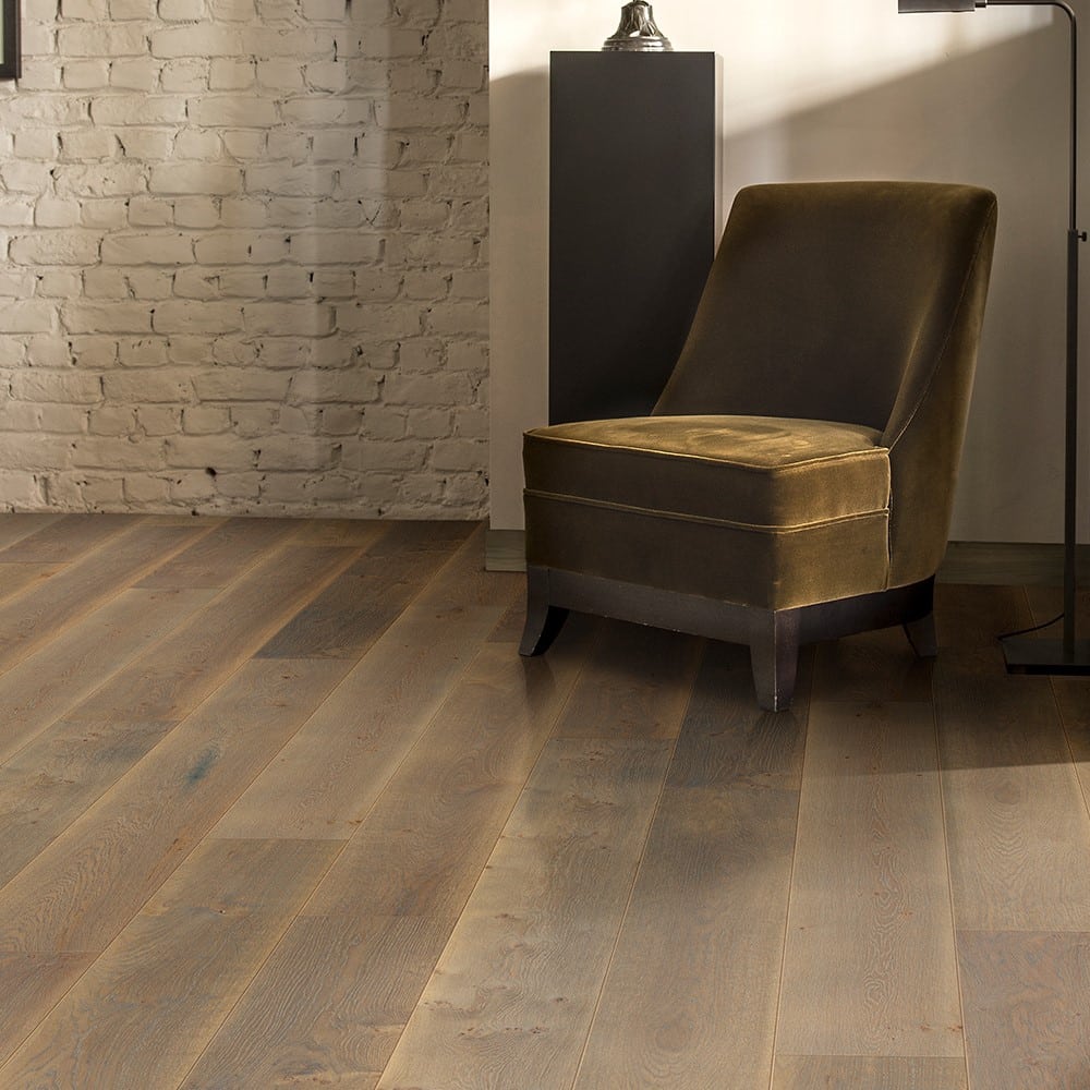 Balterio Sienna Oak 9mm Extra Long Mammut Plus Laminate Flooring 2050mm x 240mm