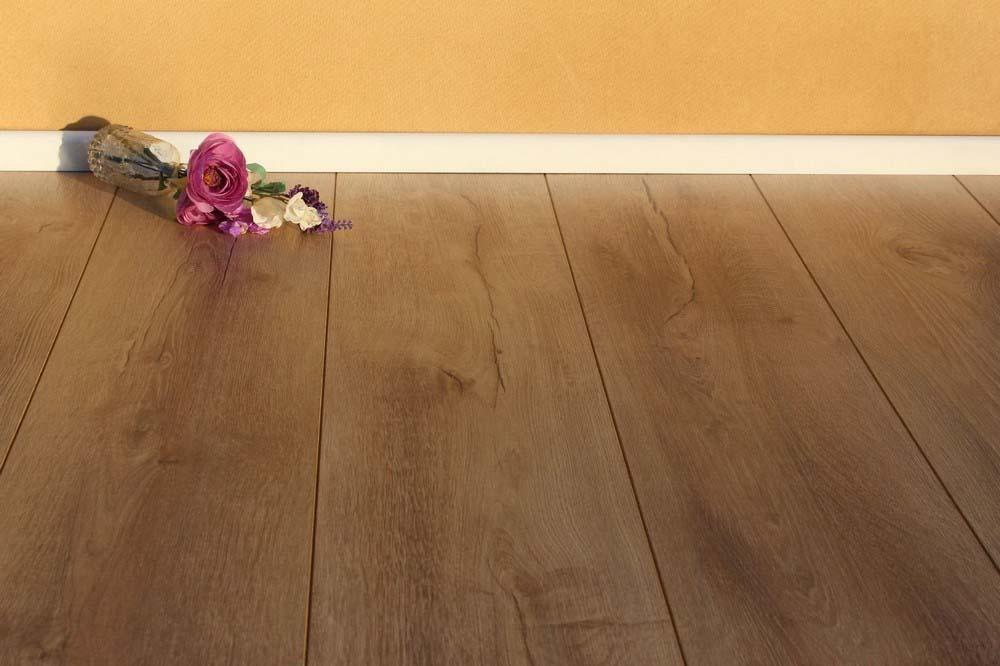 Balterio Impressio 8mm Laminate Flooring - Decoridea