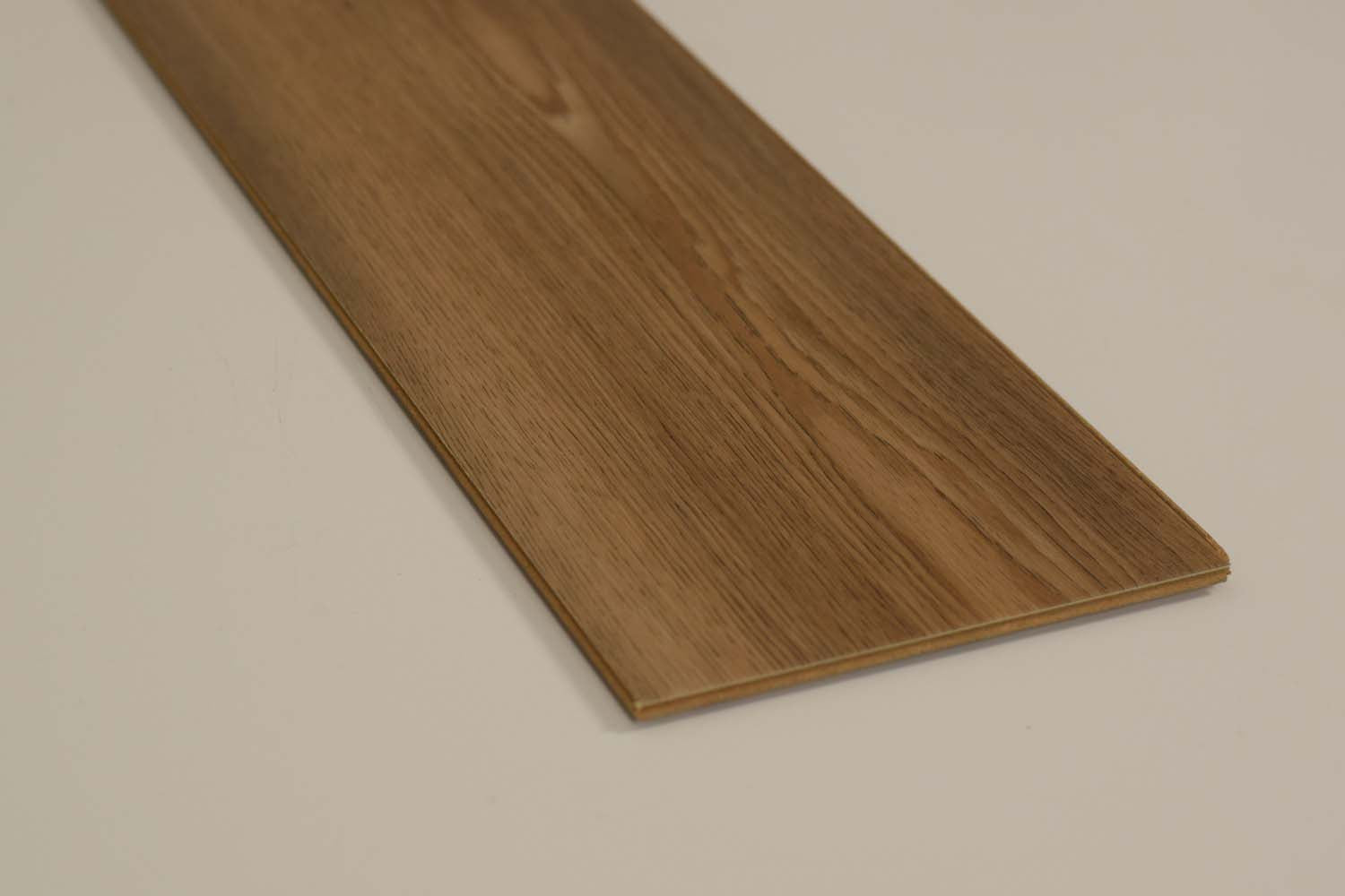 Berry Alloc Columbian Oak 946M 8mm Vinyl Laminate Flooring (62000260) - Decoridea