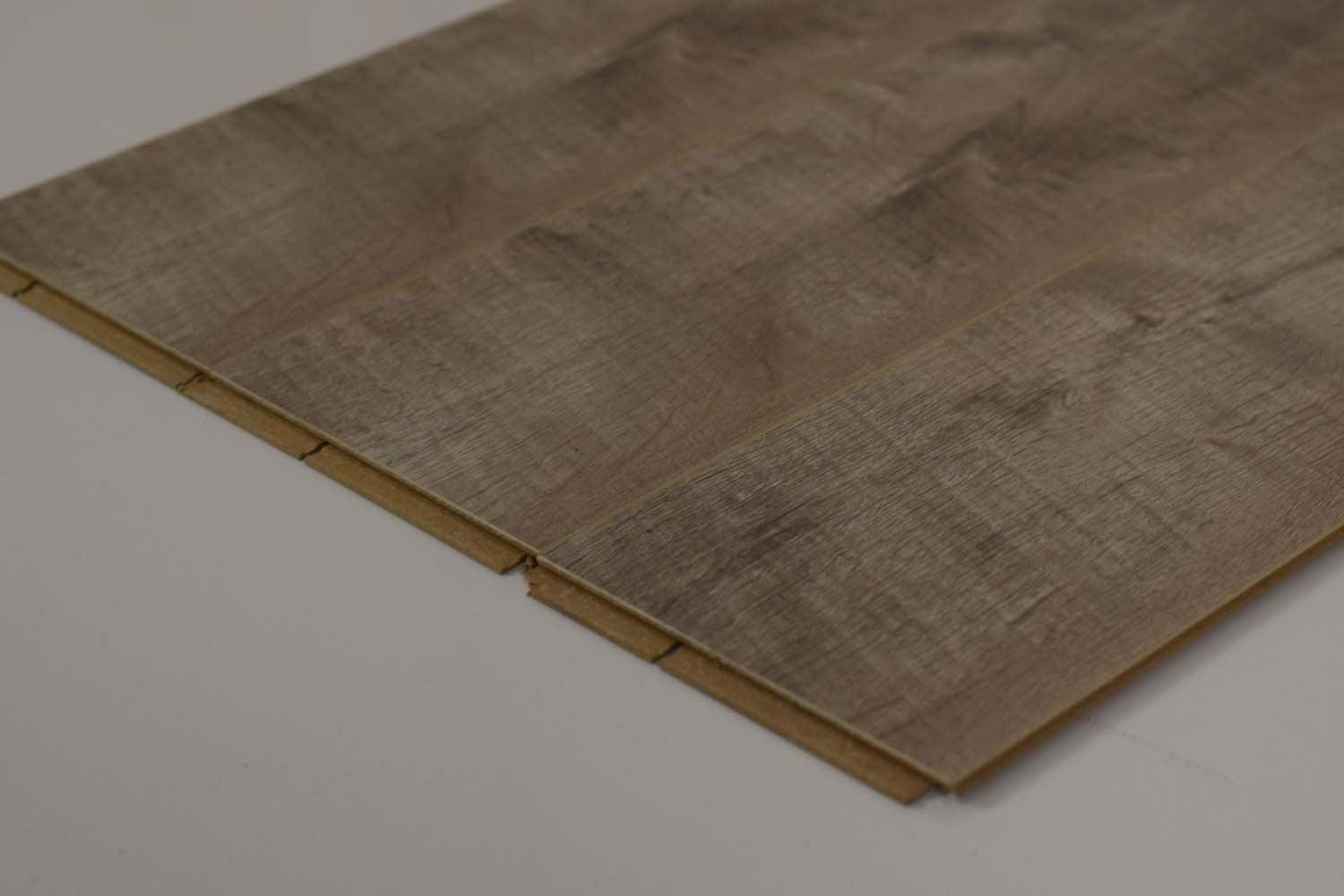 Berry Alloc Trendline Groovy Cambrige Oak 8mm Laminate Flooring (62000481) Our Lowest SQM Price Ever £7.95 - Decoridea.co.uk