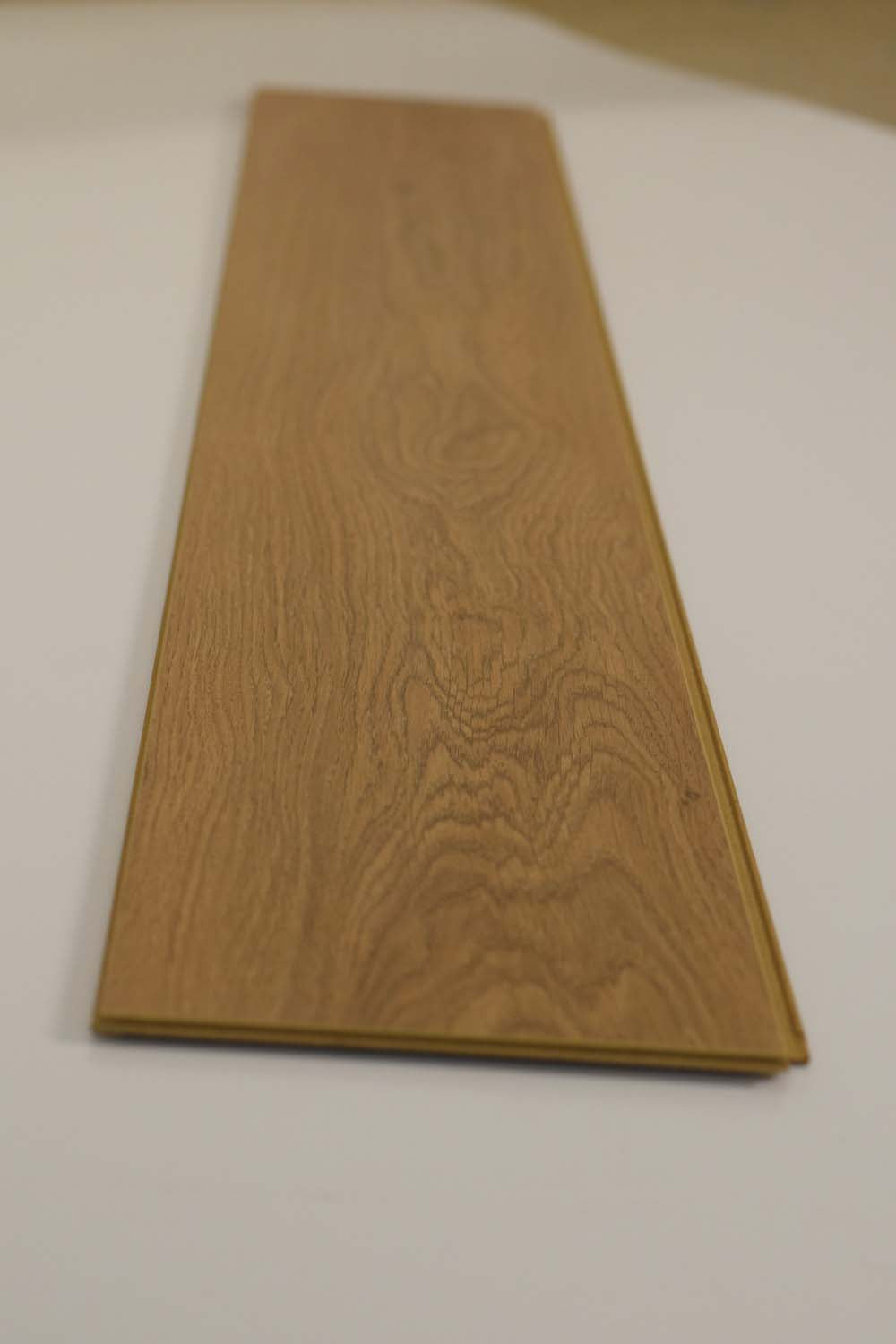 Berry Alloc Trendline Groovy Lotus Oak 8mm Laminate Flooring (62000470) - Decoridea