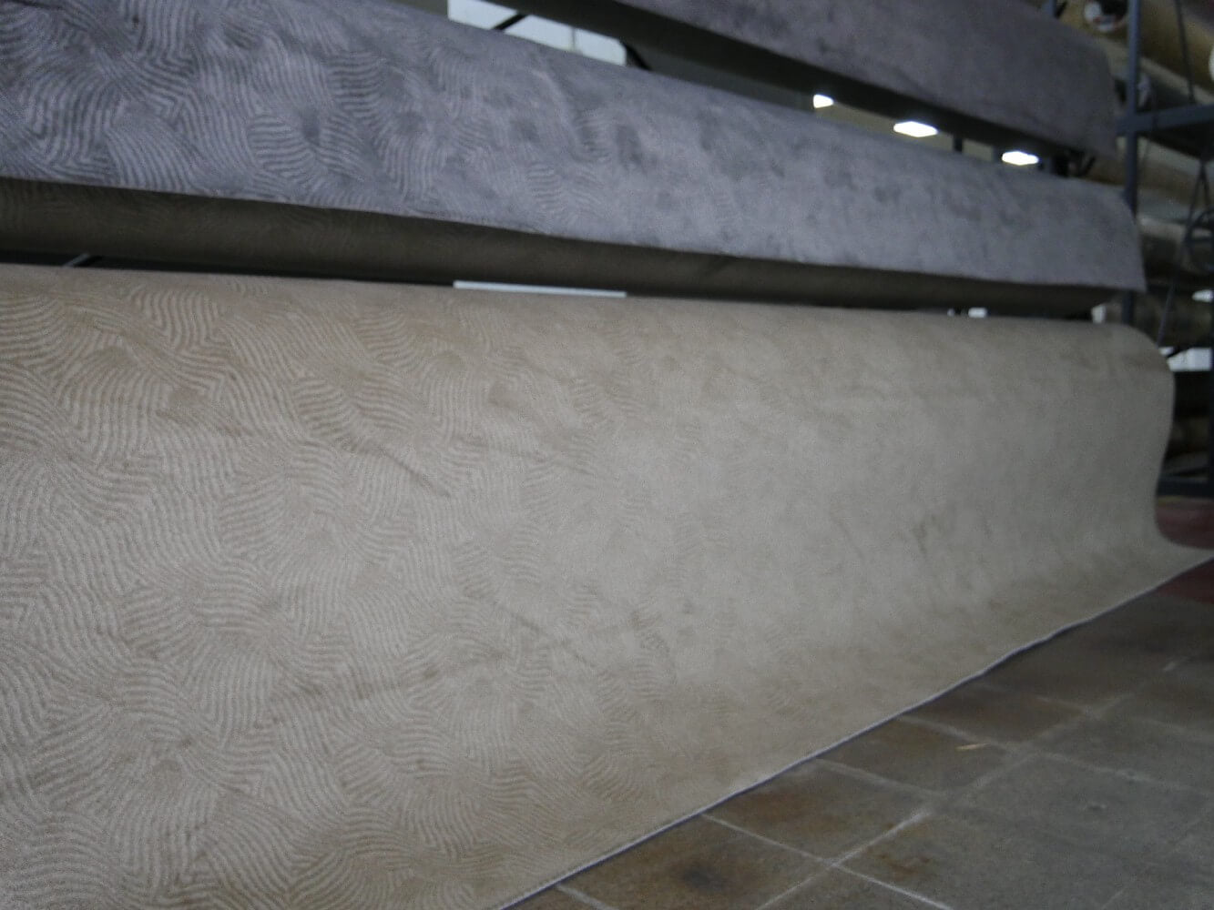 Golden Carpet 60 OZ Heavy Commercial & Residential Carpet Roll SQM Price is £11.90 - Decoridea.co.uk