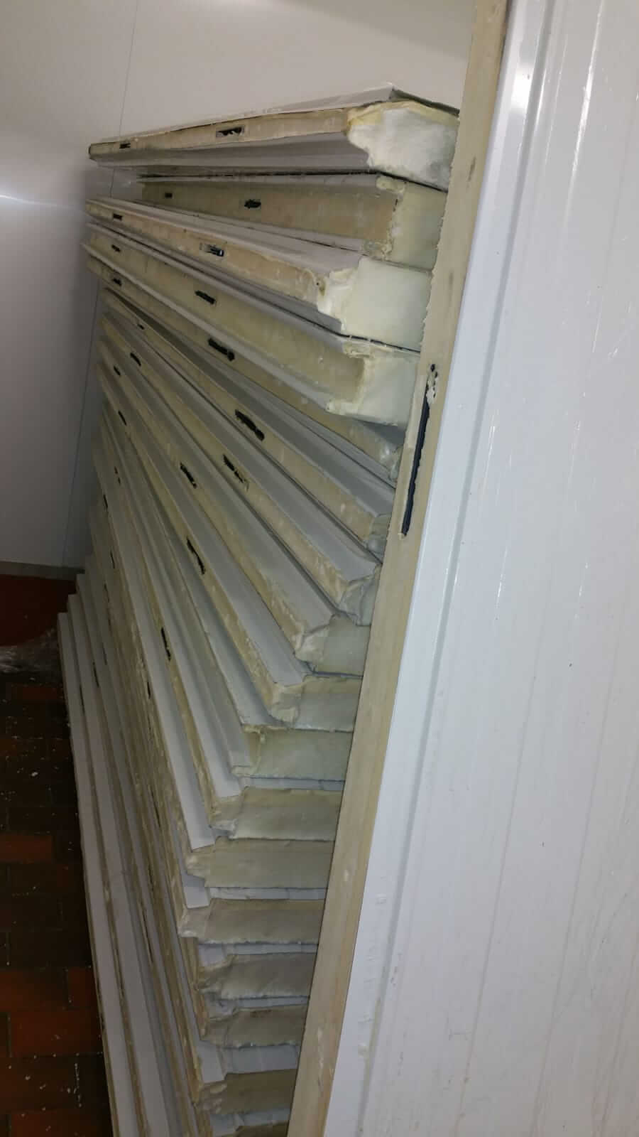 Polyurethane Cold Room Panels 80mm 110cmx220cm Price is £120.00 - Decoridea.co.uk
