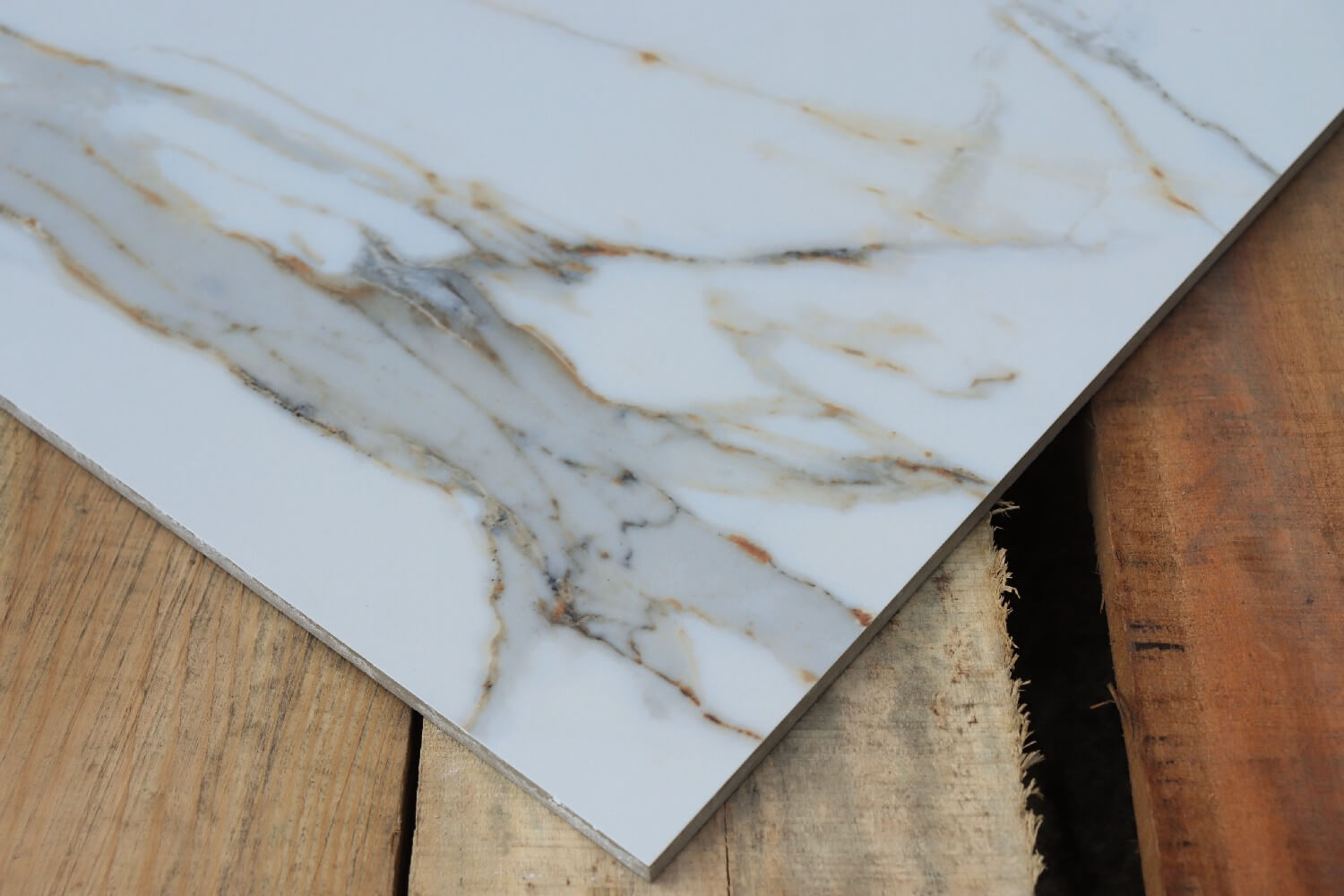 Regal Carrara Rectified Polished Porcelain 600x600mm Wall and Floor Tiles