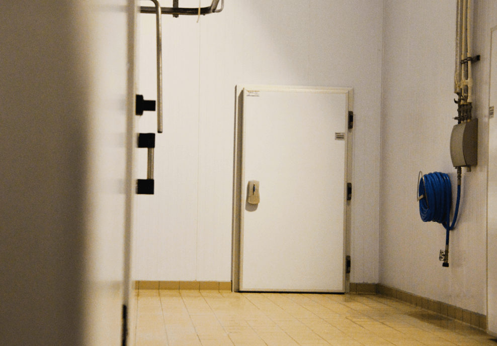 Slammed Type Cold Room Door 80mm 80cmx180cm Price is £475.00 - Decoridea.co.uk