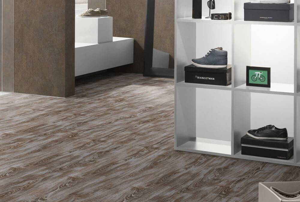 Egger Used Raydon Oak 10mm Extra Long Mammut Plus Laminate Flooring 2050mm x 245mm (EPL120)