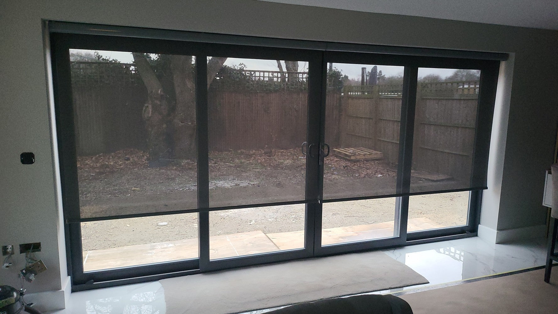 Decor Blinds Roller Blind 117 Black & Grey