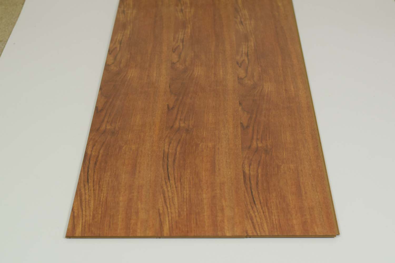 Berry Alloc Teak 8mm Laminate Flooring (62000308)