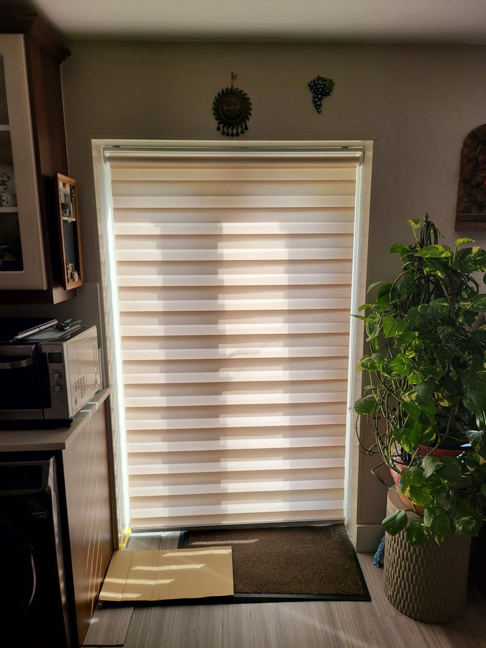 Decor Blinds Privacy 106 Light Brown