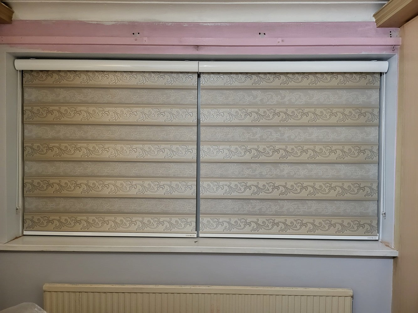 Decor Blinds Privacy 304 Golden