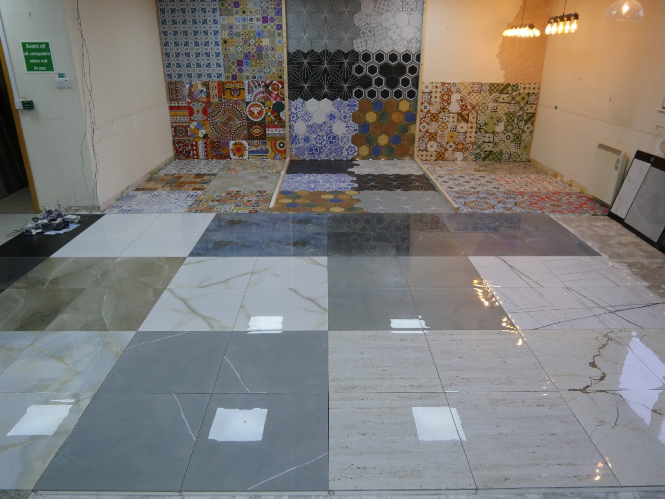 Italian Design Lucca (1071) Rectified Polished Porcelain 600x600mm Wall and Floor Tile